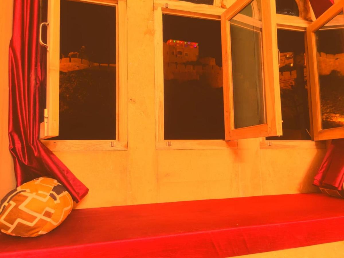 Hotel Jaswant Palace Jaisalmer Bagian luar foto